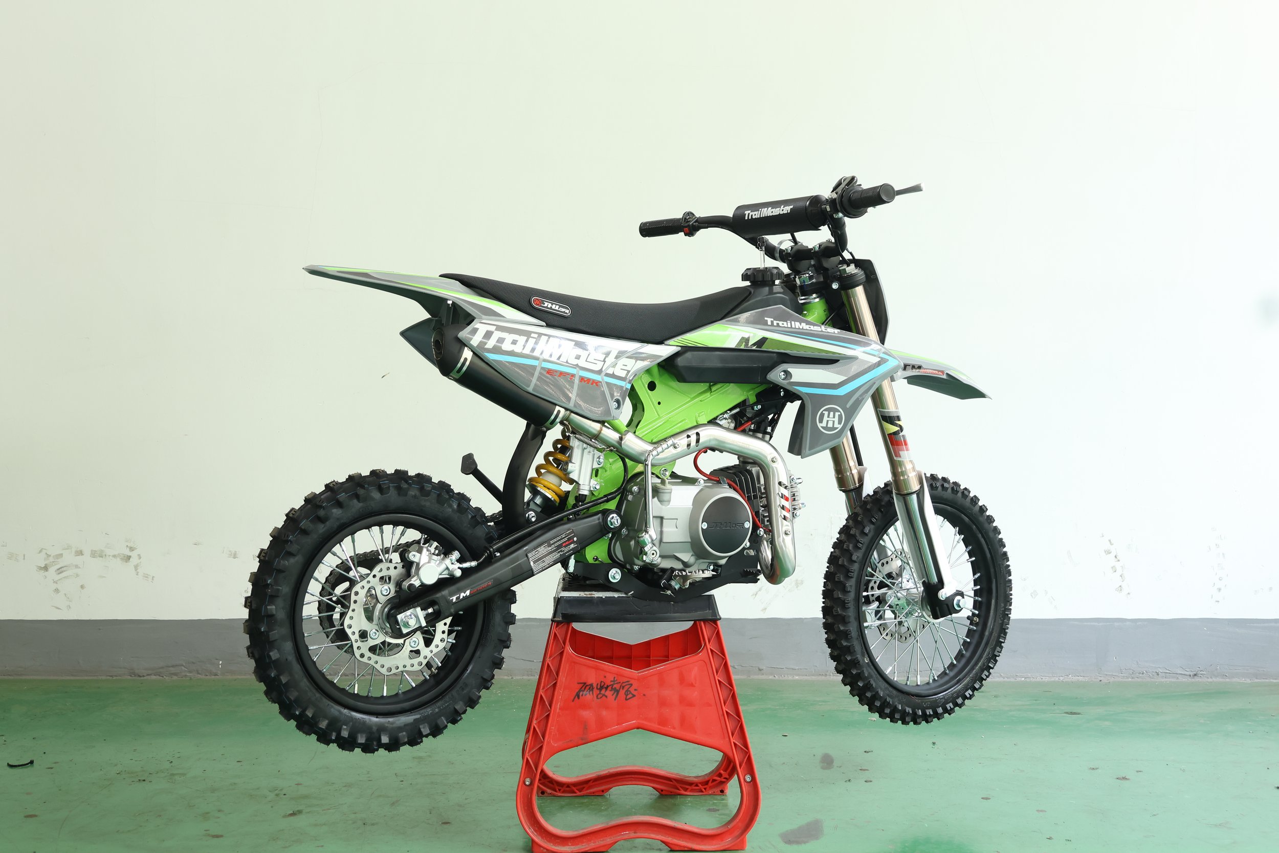 Ice Bear SYX Pro Series 190cc Dirt Bike — Luca Motorsports